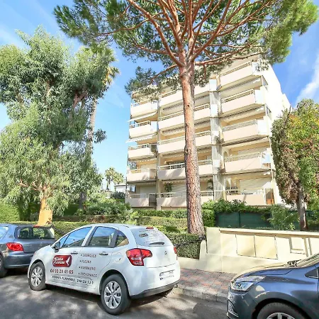Villareal * Cannes